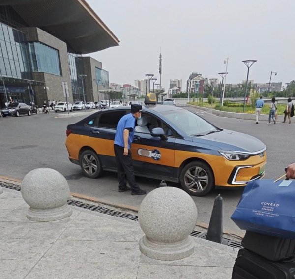 股票配资平台查询网站 本端报道后，北京朝阳站周边交通秩序好多了